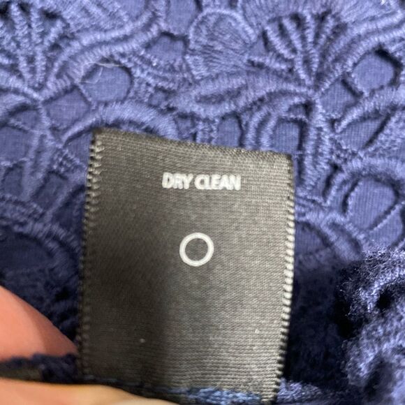 Willi Smith Navy Lace Overlay Skirt Size Small NEW - Picture 5 of 5